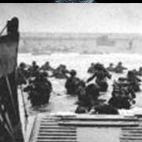 Soldiers landing on Normandy beaches