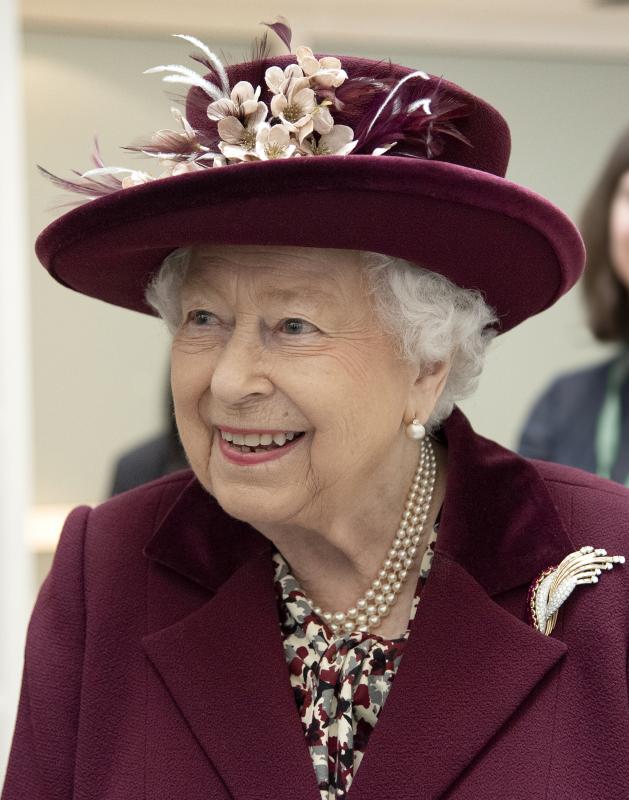 Picture of the Queen at Thames House in 2020